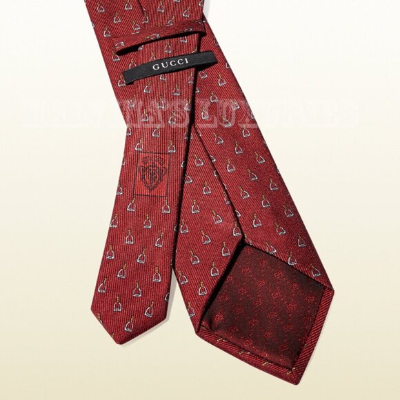 GUCCI TIE RED & LIGHT GREY STIRRUP PRINT SILK  NEW AUTH - Picture 3 of 3